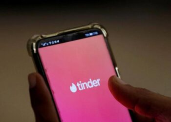 Dating in the metaverse? Tinder’s CEO expresses interest in entering the virtual reality world