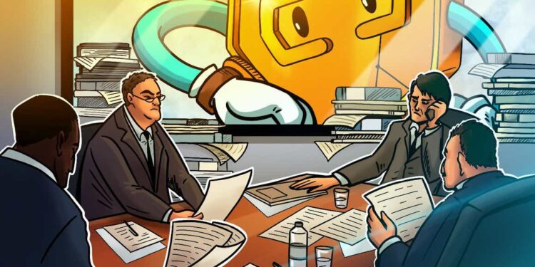 OCC Comptroller calls for federal collaboration with crypto intermediaries