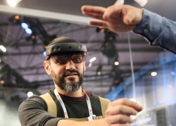 Microsoft Hit by Defections as Tech Giants Battle for Talent to Build the Metaverse