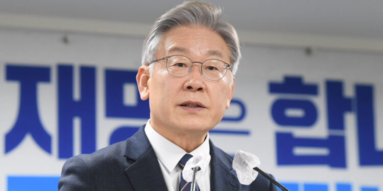 South Korean Presidential Candidate To Use NFTs To Raise Campaign Funds, Here’s Why