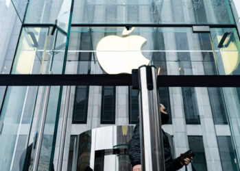 Apple’s profit jumps to $34.6 billion in holiday quarter despite supply issues.