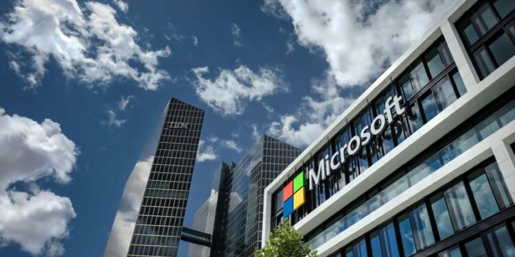 Microsoft ‘Teams’ Defect to Rivals amid Metaverse Race