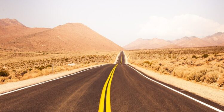 Chainlink, Fantom, MANA Price Analysis: 12 January