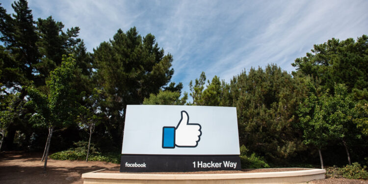 Facebook and Instagram want a piece of the NFT action