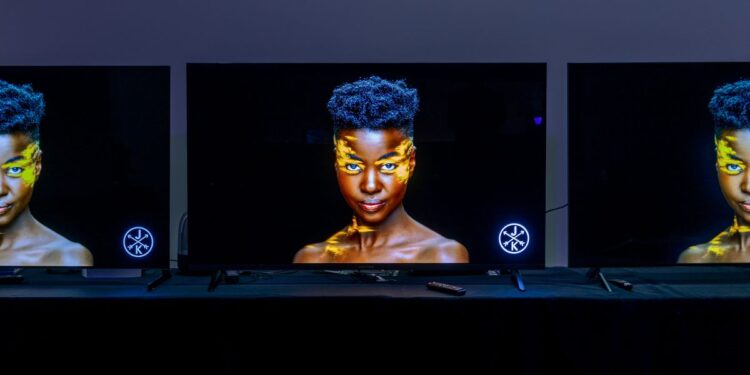 9 great reads from CNET this week: CES delivers TVs, laptops and a humanoid robot