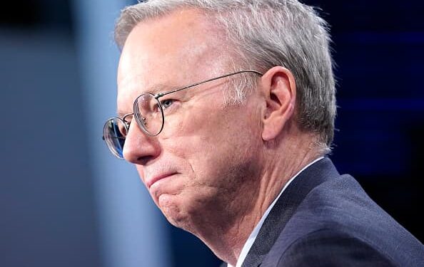 US ‘well behind’ China in 5G race, ex-Google CEO Eric Schmidt says