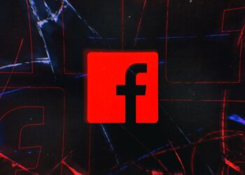 Facebook loses daily users for first time as stock sinks