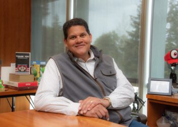 Reggie Fils-Aimé thinks Facebook’s vision for the metaverse will not succeed