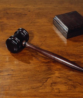 gavel image