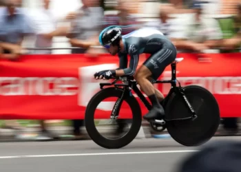 Thinking to go long on Axie Infinity? Here’s why you shouldn’t at the moment