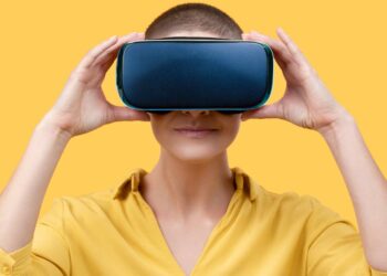 What challenges could the metaverse bring to the workplace?