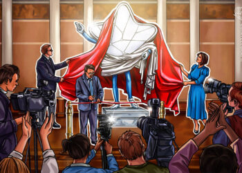 Sculptor aims to use the Fearless Girl statue to empower women in crypto