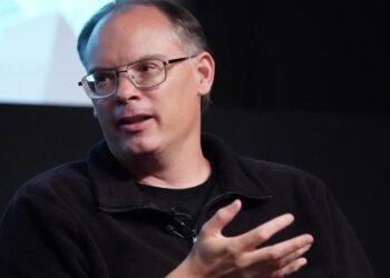 Tim Sweeney says App Store is a ‘disservice to developers,’ wants to protect Metaverse