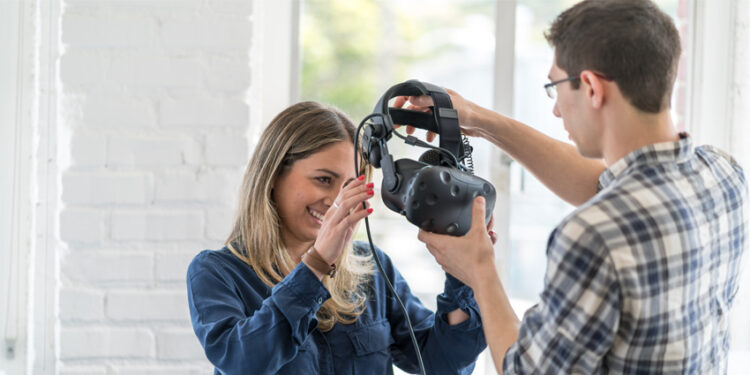 HTC VIVE Immersive Training for Public Speaking