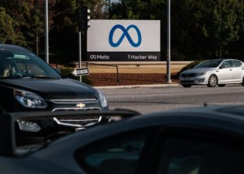 Facebook’s E-Commerce Bet Stumbles as Meta Looks to Revamp Its Ads Business