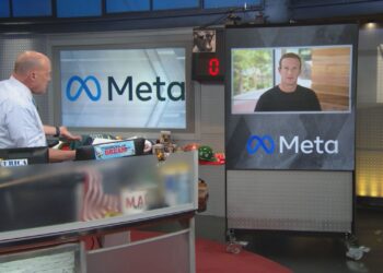 Mark Zuckerberg envisions 1 billion people in the metaverse