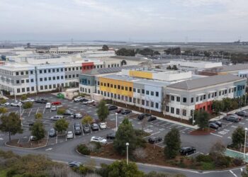 Sheryl Sandberg’s Exit From Facebook Parent Meta Isn’t Spooking Wall Street