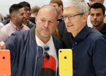 C’mon, Apple: Be the New New Celine