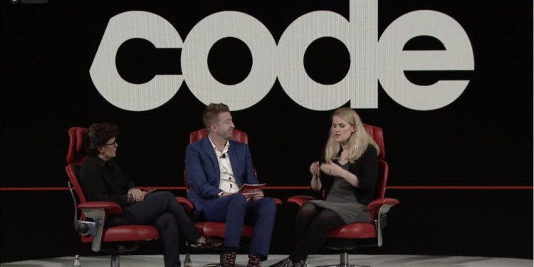 Facebook Is Trying to Be More Like TikTok. Whistleblower Says It’s a ‘Bad Idea’