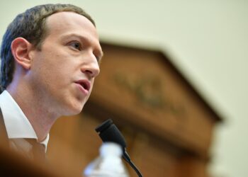 Mark Zuckerberg said he missed a giant shift in social networking