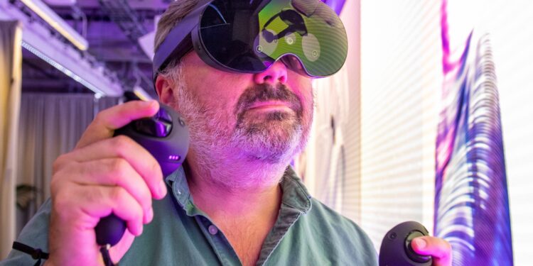 Quest Pro: Even in Meta’s best headset, the metaverse feels far