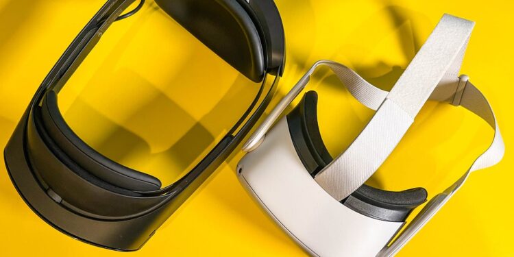 Meta VR Headset Specs Compared: Quest Pro vs. Quest 2