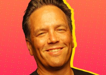 Phil Spencer says Call of Duty will stay native on PlayStation