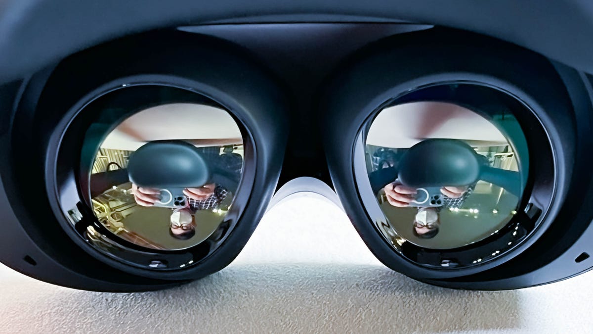 Meta Quest Pro virtual reality headset