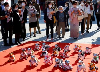 Taro Kono wants to update the technology of Japan’s bureaucracy