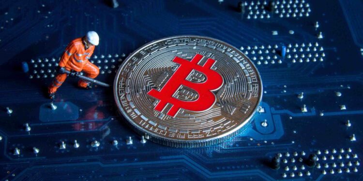 Bitcoin Mining Firm Suspends Trading Temporarily
