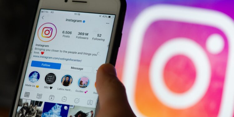 Instagram got an update that gives users more control over their feeds