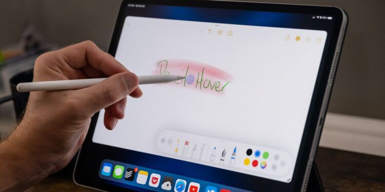 Apple patents an Apple Pencil that can swatch colors and textures