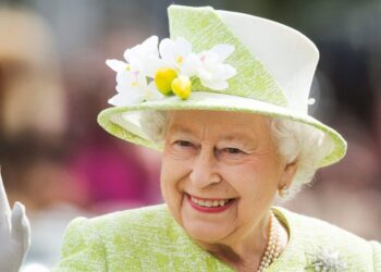 ‘Queen’ Voted UK Children’s Word of the Year for 2022