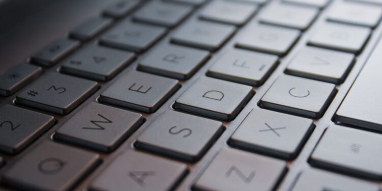 CNET Is Experimenting With an AI Assist. Here’s Why