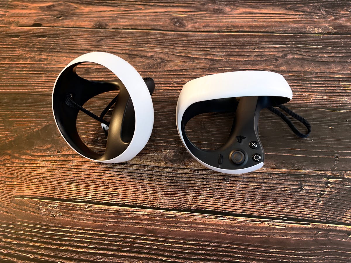 PSVR 2 headset