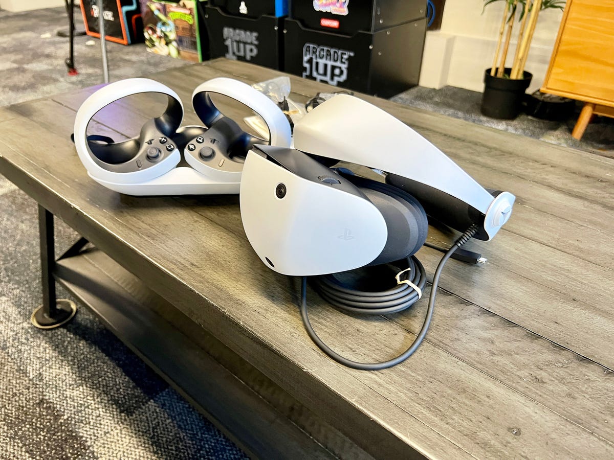 PSVR 2 headset