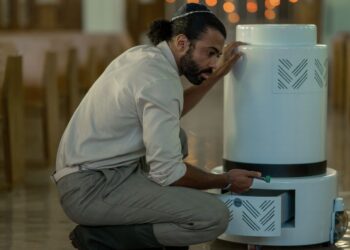 Extrapolations review: Apple’s climate change drama is all over the place