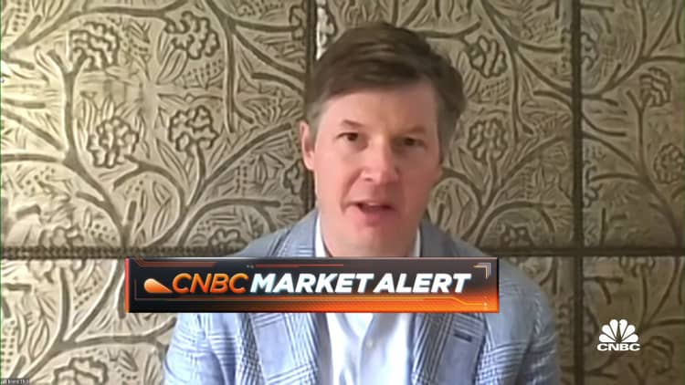 Meta has a lot of work to do before its VR headset becomes mainstream: Jefferies' Brent Thill