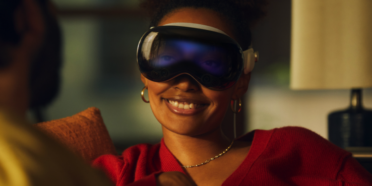 Apple’s Augmented Reality Headset Isn’t What You Think – Review Geek