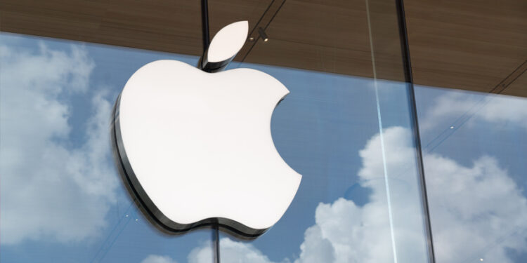 Apple to Adopt Metaverse Services