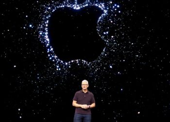 Apple’s Rumored VR Headset Has Sent Its Rivals Scrambling