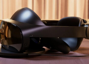 Meta Employees Reluctant to Embrace VR Headsets