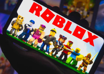 Roblox is letting game creators sell 3D goods, looks to boost revenue