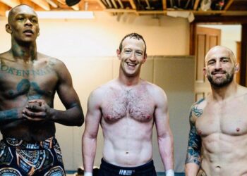 5 Moments From the Year Mark Zuckerberg Reinvented Himself