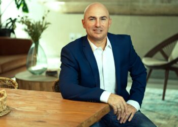 Former Google, Meta execs form AI startup Majestic Labs