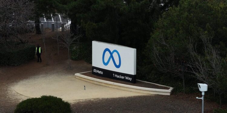 Top Engineers Aren’t on LinkedIn, Ex-Meta Staffer Says