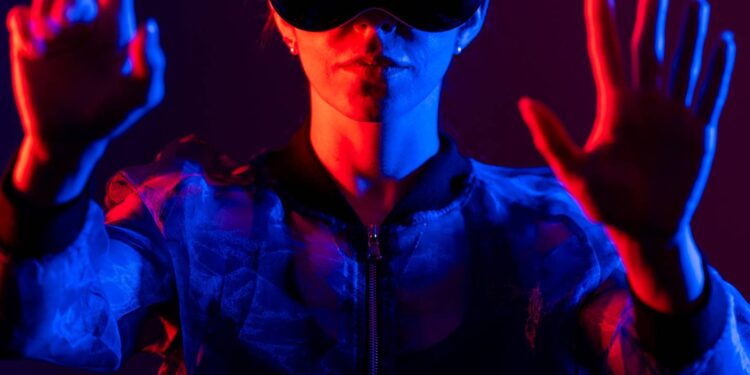 Why Samsung needs to copy Apple’s most gimmicky feature