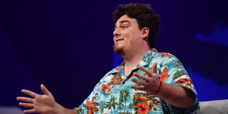 Palmer Luckey Says Meta’s VR Layoffs Fix a Deeper Industry Problem