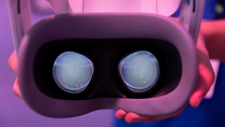 Why Meta is willing to lose billions on the metaverse