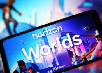Meta backtracks on decision to end Horizon Worlds VR fans speak up